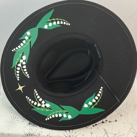 Witchwood Lily of the Valley Hat - Picture 1 of 5